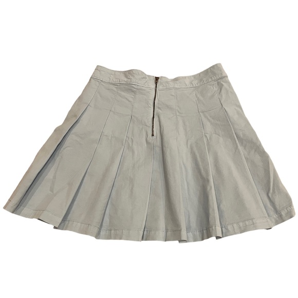 American Eagle Light Blue Pleated Super Hi Rise Stretch Skirt, Size 2. - Picture 5 of 6